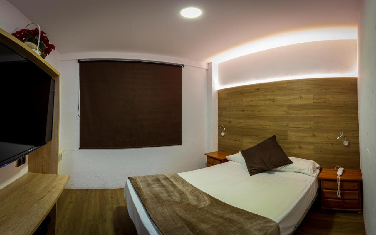 Hotel Les Neus Пас де ла Каса Екстериор снимка