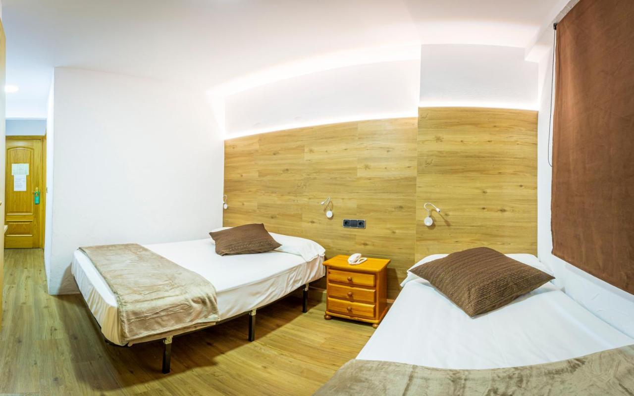 Hotel Les Neus Пас де ла Каса Екстериор снимка