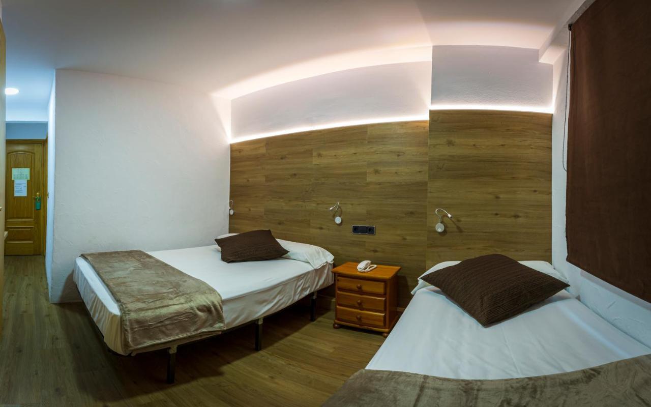 Hotel Les Neus Пас де ла Каса Екстериор снимка