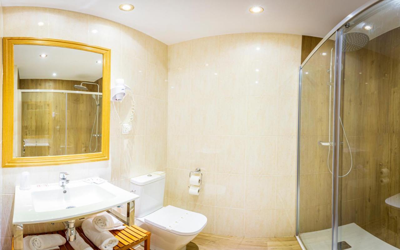Hotel Les Neus Пас де ла Каса Екстериор снимка